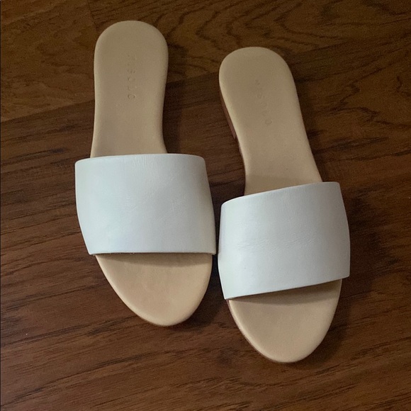Women's Nisolo Bone colored Slide Sandals - Picture 2 of 9